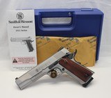 Smith & Wesson SW1911 Semi-automatic Pistol .45ACP Box Manual #108282 - 1 of 13
