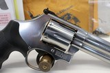 Smith & Wesson MODEL 686-6 Revovler 4