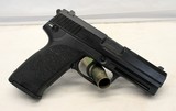 Heckler & Koch USP semi-automatic pistol .45ACP Box Manual - 6 of 14