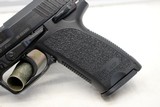 Heckler & Koch USP semi-automatic pistol .45ACP Box Manual - 4 of 14