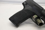 Heckler & Koch USP semi-automatic pistol .45ACP Box Manual - 9 of 14