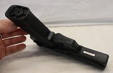 Heckler & Koch USP semi-automatic pistol .45ACP Box Manual - 12 of 14