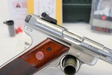 Ruger MKIII HUNTER semi-auto pistol .22LR Stainless Steel BOX & MANUAL High Finish - 8 of 13