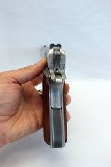 COLT MKIV Series 80 GOVERNMENT MODEL semi-auto pistol .45ACP Manual - 11 of 12