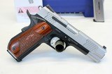 Smith & Wesson SW1911SC E-Series semi-auto pistol .45acp TWO TONE 1911 - 4 of 9