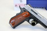 Smith & Wesson SW1911SC E-Series semi-auto pistol .45acp TWO TONE 1911 - 6 of 9