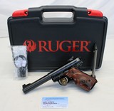 Ruger MKIV TARGET semi-auto pistol .22 LR Case LAMINTE GRIPS - 1 of 5