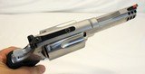 Smith & Wesson MODEL 500 Revolver 4
