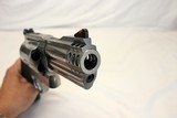 Smith & Wesson MODEL 500 Revolver 4