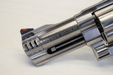 Smith & Wesson MODEL 500 Revolver 4