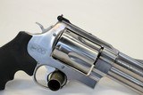 Smith & Wesson MODEL 500 Revolver 4