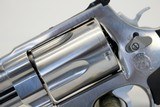 Smith & Wesson MODEL 500 Revolver 4
