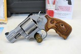 Smith & Wesson 686-6 PERFORMANCE CENTER 7-Shot Revolver .357 Magnum BOX & MANUAL - 2 of 10