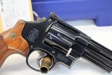 UNUSED Smith & Wesson MODEL 29-10 Revovler .44 Magnum Case, Manual & Keys - 9 of 15