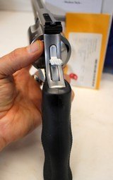 Smith & Wesson X-Frame 500 Magnum 6.5