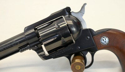 1973 Ruger NEW MODEL BLACKHAWK .357 Magnum 6.5