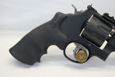 Smith & Wesson MODEL 327 TRR8 Performance Center Revolver .357 Mag CASE & MANUAL - Image 6 of 13