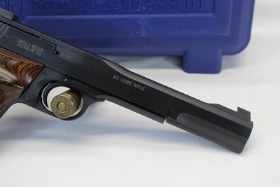 2011 Smith & Wesson MODEL 41 semi-auto 7