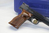 2011 Smith & Wesson MODEL 41 semi-auto 7