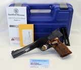 2011 Smith & Wesson MODEL 41 semi-auto 7
