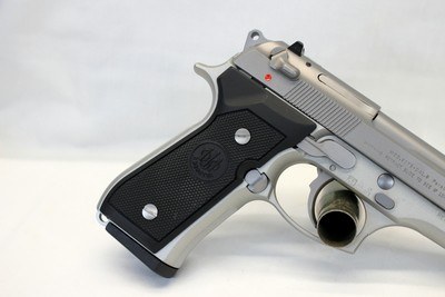Beretta MODEL 92FS INOX Stainless Steel semi-auto pistol 9mm UNUSED Box Manual - Image 7 of 12