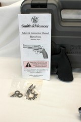 Smith & Wesson MODEL 627-5 PERFORMANCE CENTER Revolver .357 Mag CASE & GRIPS - Image 2 of 14