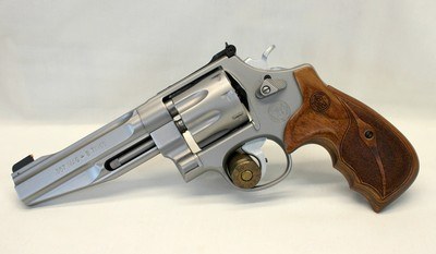 Smith & Wesson MODEL 627-5 PERFORMANCE CENTER Revolver .357 Mag CASE & GRIPS - Image 3 of 14