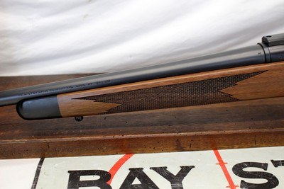 Remington MODEL 700 CDL Bolt Action Rifle .243 Win cal EXCELLENT LIKE NEW Scope Rings - Image 4 of 15