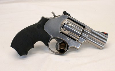 Smith & Wesson MODEL 686-6 Stainless Steel Revolver 2.5