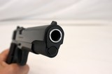 New Manufacture COLT 1911 GOVERNMENT MODEL Series 70 MODEL 01911C Box Manual - Image 12 of 13