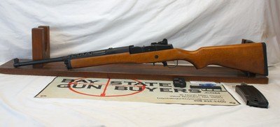 2016 Ruger MINI-14 semi-automatic rifle 5.56 (2) Mags SCOPE RINGS Clean! - Image 1 of 15