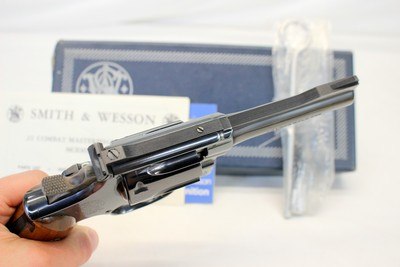 Smith & Wesson MODEL 18-3 Combat Masterpiece Revovler .22LR Box Manual - Image 11 of 15