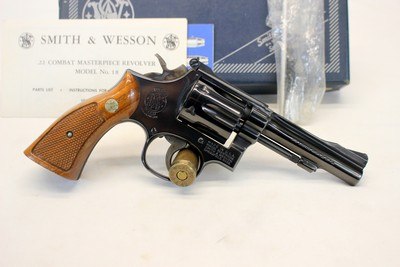 Smith & Wesson MODEL 18-3 Combat Masterpiece Revovler .22LR Box Manual - Image 6 of 15
