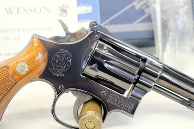 Smith & Wesson MODEL 18-3 Combat Masterpiece Revovler .22LR Box Manual - Image 8 of 15