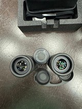 Leica Ultravid 8 x 32 HD - 11 of 13