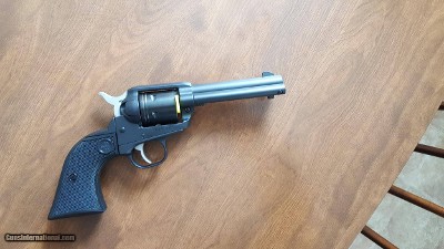 Ruger Wrangler revolver
NIB