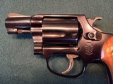 Smith & Wesson. Model 37. Revolver - 5 of 15