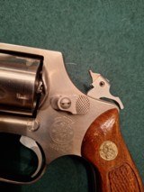 Smith & Wesson. Model 60 Revolver - 13 of 13