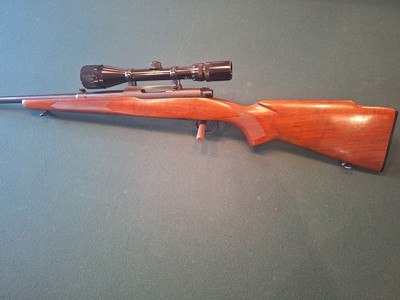 Winchester.  Early Model 70 bolt action rifle. Cal .257 Roberts.