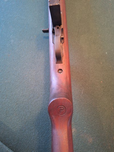 Inland. M1 carbine semi auto rifle. Cal. 30 Carbine. - Image 8 of 15