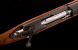 Winchester 70 Super Grade 375 Mag Bolt Action - 2 of 5