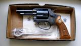 SMITH & WESSON MODEL 36 CHIEF'S SPECIAL 38 S & W CAL REVOLVER - 4 of 5