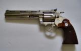 COLT 1982 DIAMONDBACK 22LR REVOLVER - 2 of 4