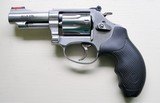 SMITH & WESSON 63-5 STAINLESS 22LR REVOLVER - 2 of 5