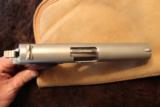 Colt Combat Commander Series 70 Nickel finish New Condition - 8 of 9