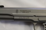 Smith & Wesson Model SW1911 - 3 of 6