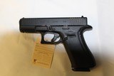 Glock G45, 9mm - 2 of 5