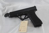 Glock 17 Gen5 MOS 9mm Pistol - 1 of 7