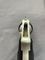 Smith and Wesson 360SC .357mag - 4 of 4