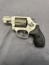 Smith and Wesson 360SC .357mag - 3 of 4